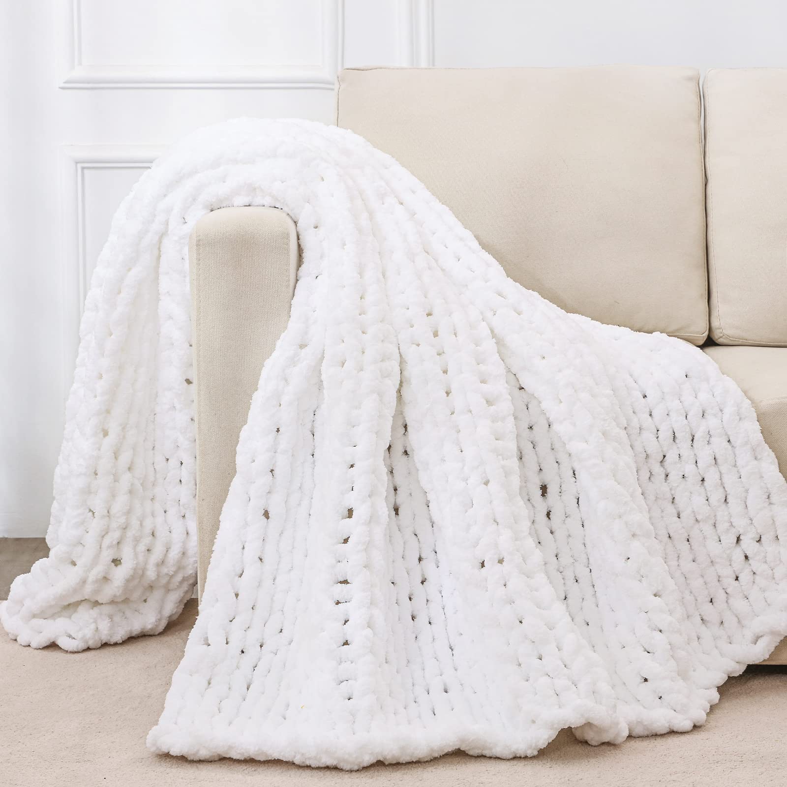 Bigacogo Chunky Knit Throw Blanket for Couch, 40x60 inches, 100% Hand Knitted with Thick Jumbo Chenille Yarn, Cozy Soft Large Rope Knot Cable Crochet Blankets for Sofa Bed Living Room, Beige