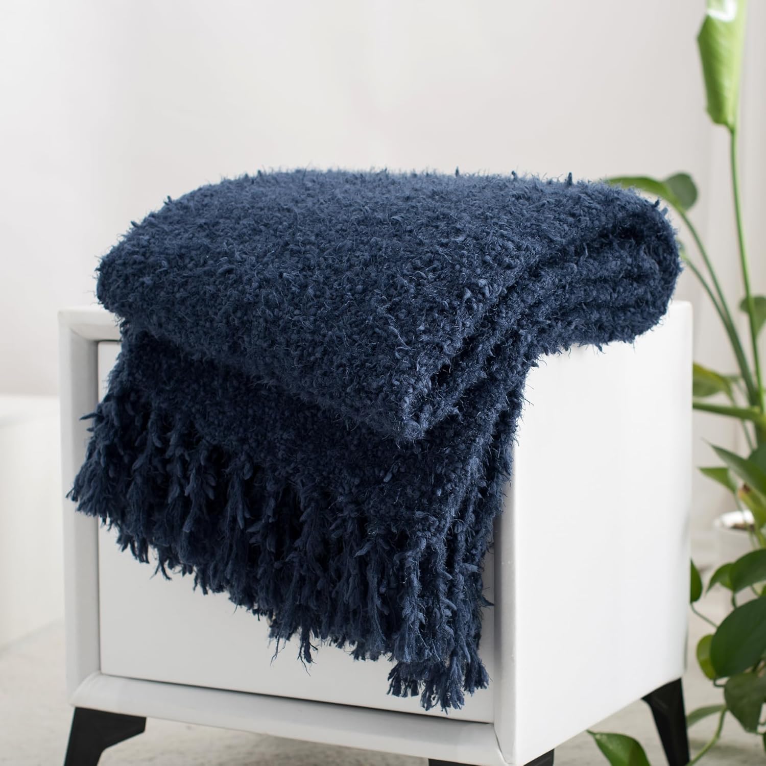 Winter Knit Throw Blanket Fluffy Fuzzy Soft Lightweight Cozy Farmhouse Tassels Chunky Knitted Throws for Couch Sofa Bed (Navy Blue, 50"x60")