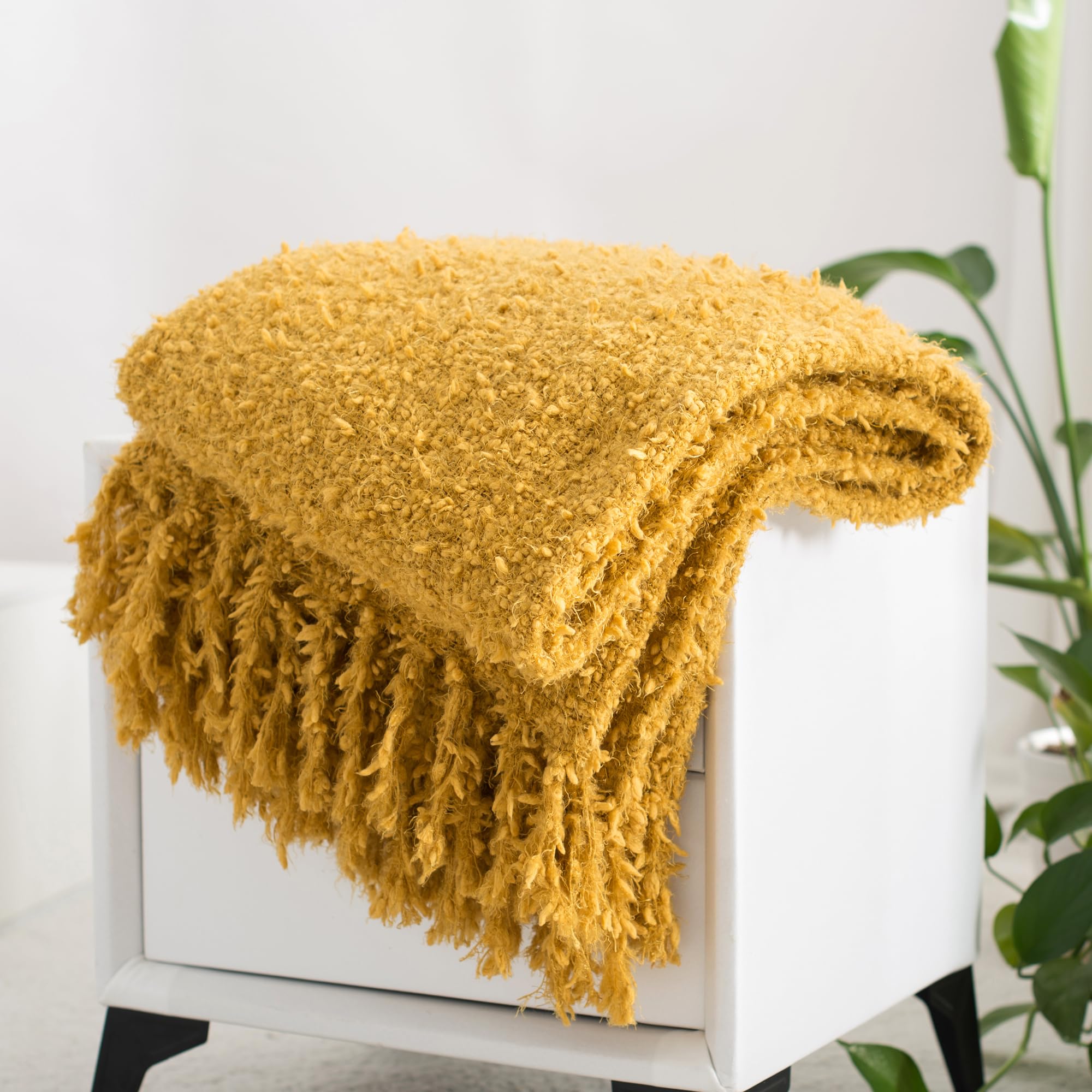 Winter Knit Throw Blanket Fluffy Fuzzy Soft Lightweight Cozy Farmhouse Tassels Chunky Knitted Throws for Couch Sofa Bed (Navy Blue, 50"x60")