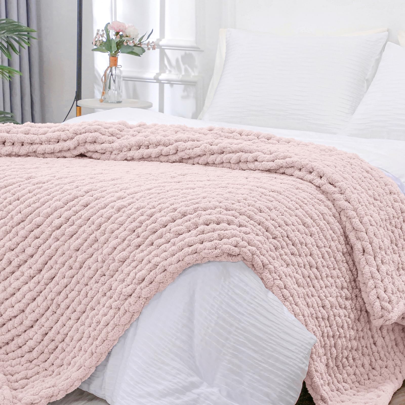 Bigacogo Chunky Knit Throw Blanket for Couch, 40x60 inches, 100% Hand Knitted with Thick Jumbo Chenille Yarn, Cozy Soft Large Rope Knot Cable Crochet Blankets for Sofa Bed Living Room, Beige