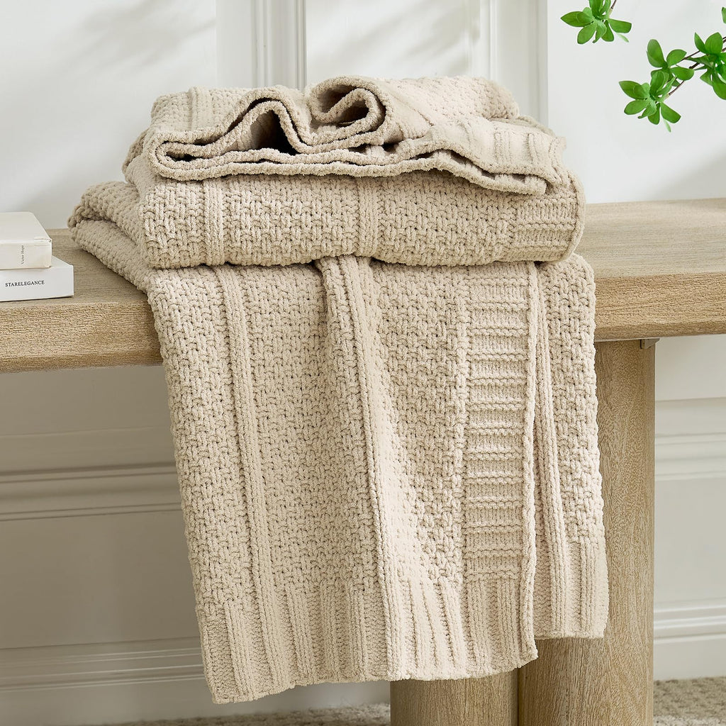 Amélie Home Premium Chenille Throw Blanket, Soft Cozy Luxury Two-Tone Knit Blanket for Couch, Sofa, Chair, Home Decor, Blue & Ivory 50"x60"