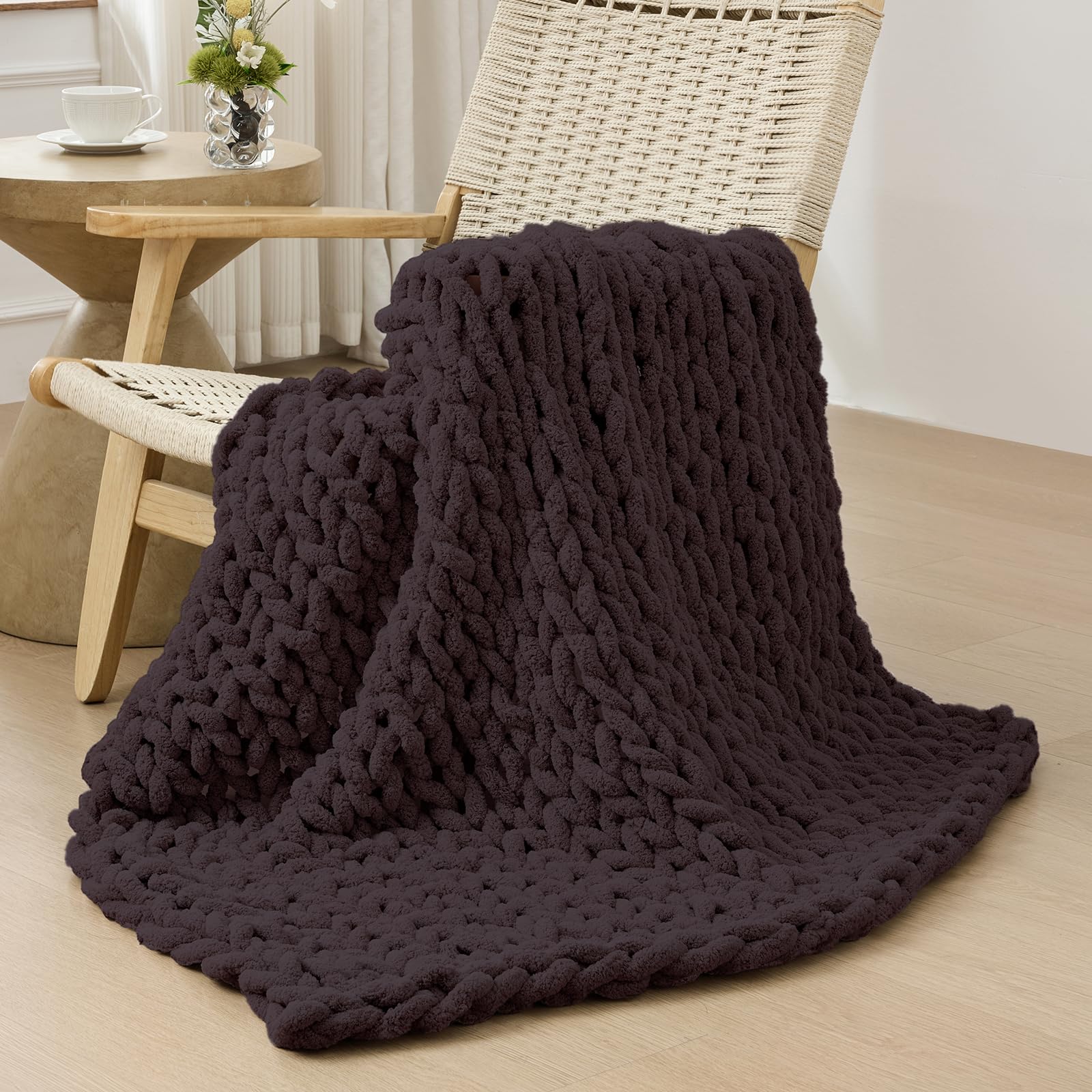 Bigacogo Chunky Knit Throw Blanket for Couch, 40x60 inches, 100% Hand Knitted with Thick Jumbo Chenille Yarn, Cozy Soft Large Rope Knot Cable Crochet Blankets for Sofa Bed Living Room, Beige