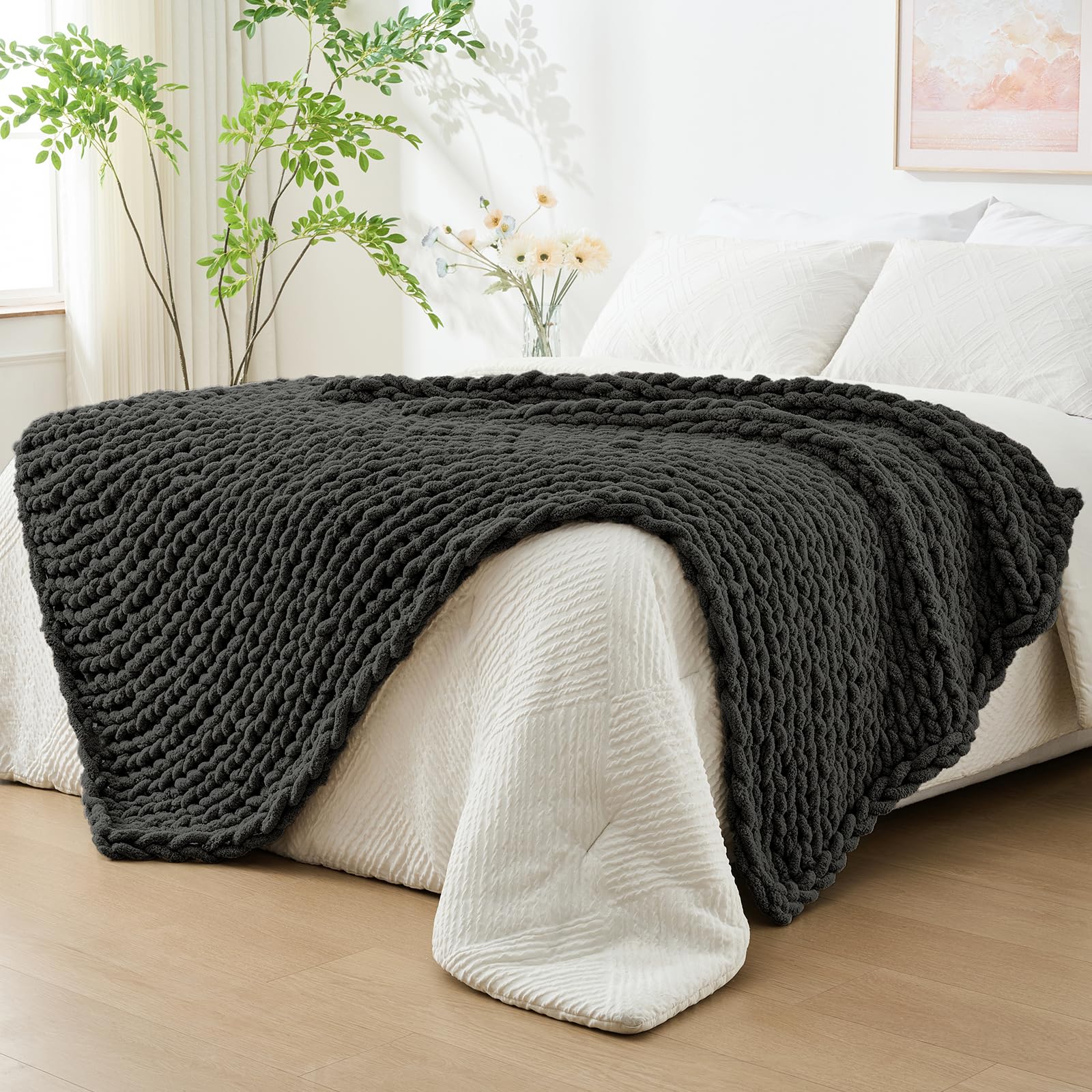 Bigacogo Chunky Knit Throw Blanket for Couch, 40x60 inches, 100% Hand Knitted with Thick Jumbo Chenille Yarn, Cozy Soft Large Rope Knot Cable Crochet Blankets for Sofa Bed Living Room, Beige