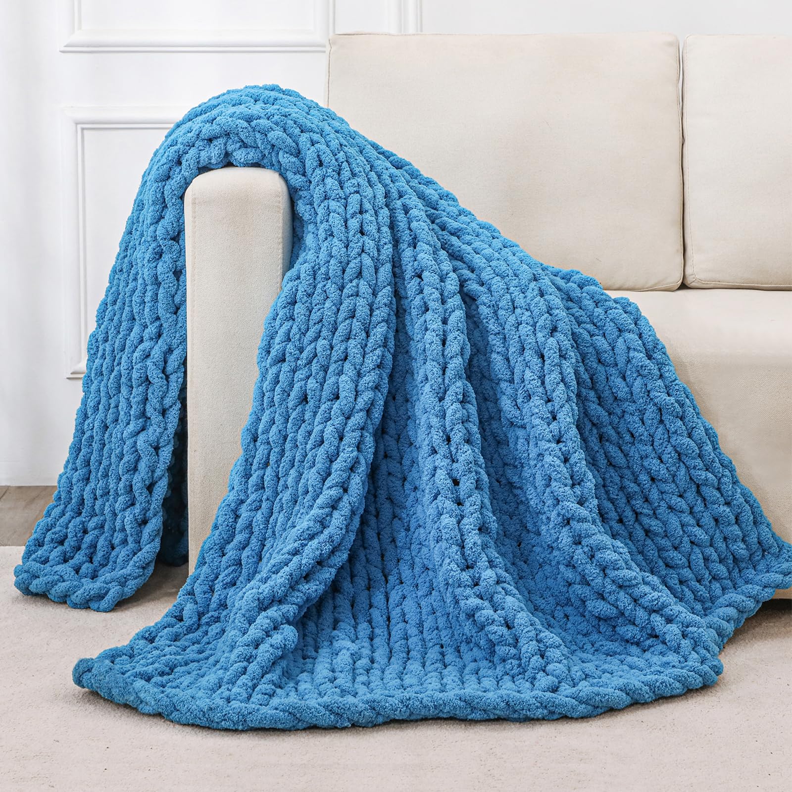 Bigacogo Chunky Knit Throw Blanket for Couch, 40x60 inches, 100% Hand Knitted with Thick Jumbo Chenille Yarn, Cozy Soft Large Rope Knot Cable Crochet Blankets for Sofa Bed Living Room, Beige