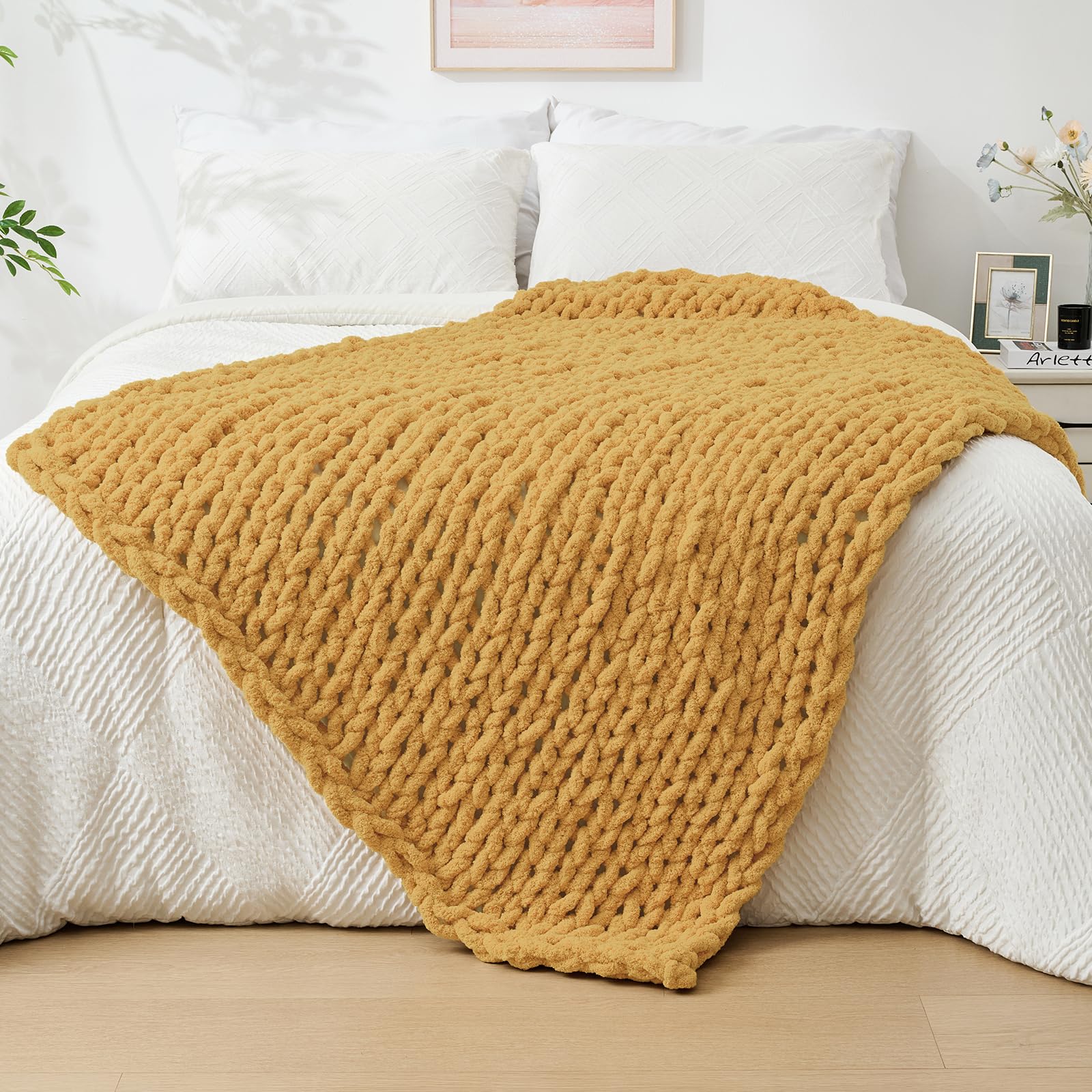 Bigacogo Chunky Knit Throw Blanket for Couch, 40x60 inches, 100% Hand Knitted with Thick Jumbo Chenille Yarn, Cozy Soft Large Rope Knot Cable Crochet Blankets for Sofa Bed Living Room, Beige