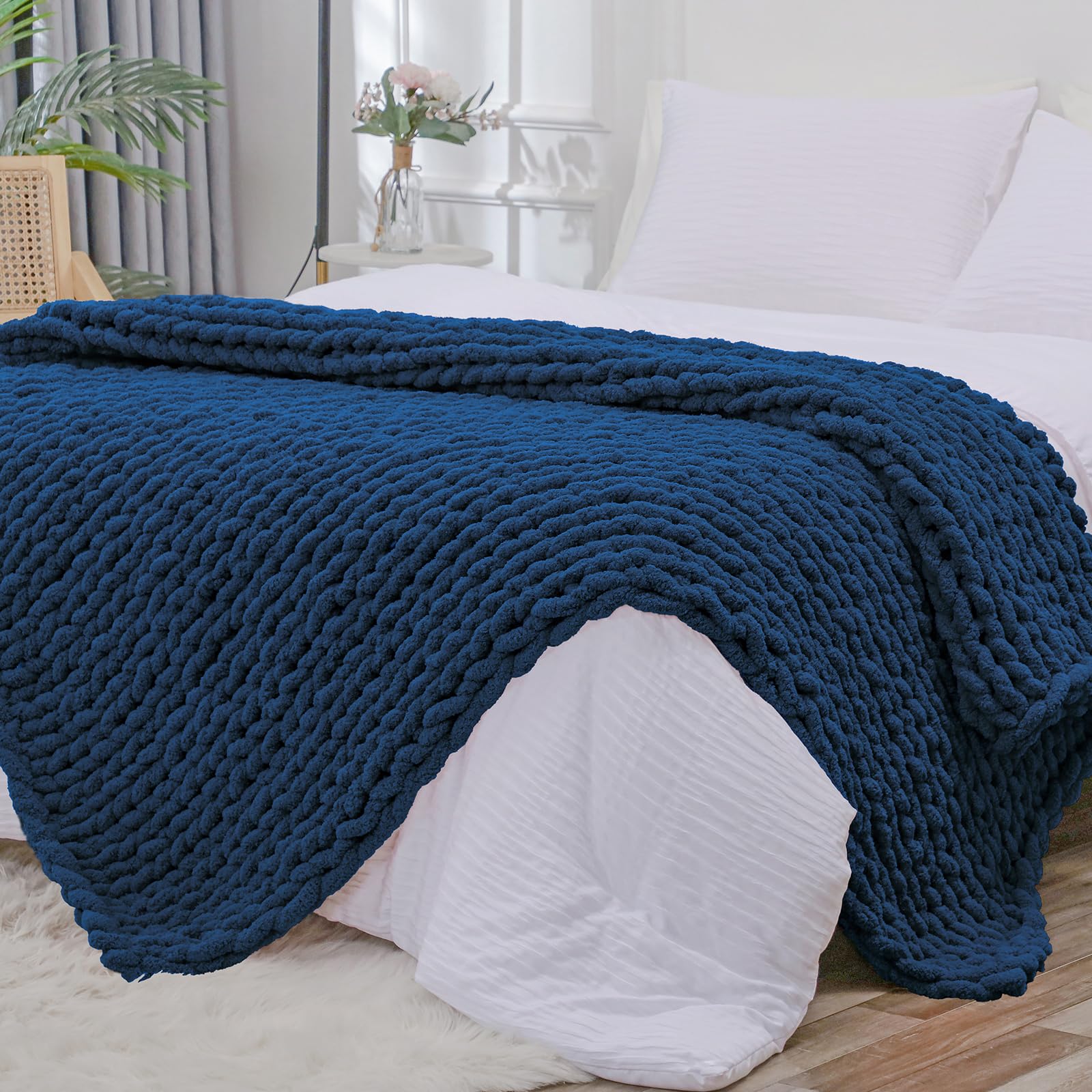 Bigacogo Chunky Knit Throw Blanket for Couch, 40x60 inches, 100% Hand Knitted with Thick Jumbo Chenille Yarn, Cozy Soft Large Rope Knot Cable Crochet Blankets for Sofa Bed Living Room, Beige