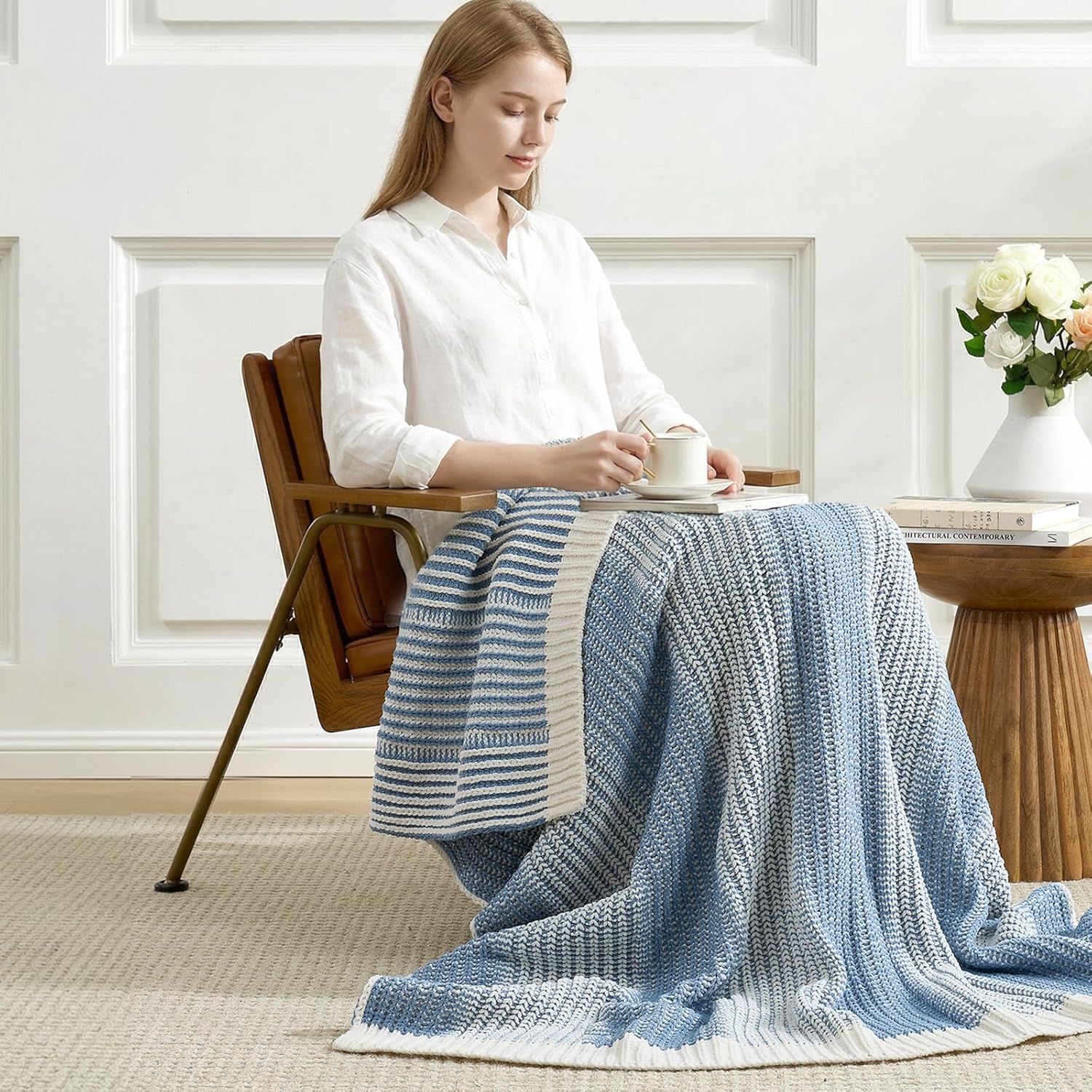 Amélie Home Premium Chenille Throw Blanket, Soft Cozy Luxury Two-Tone Knit Blanket for Couch, Sofa, Chair, Home Decor, Blue & Ivory 50"x60"